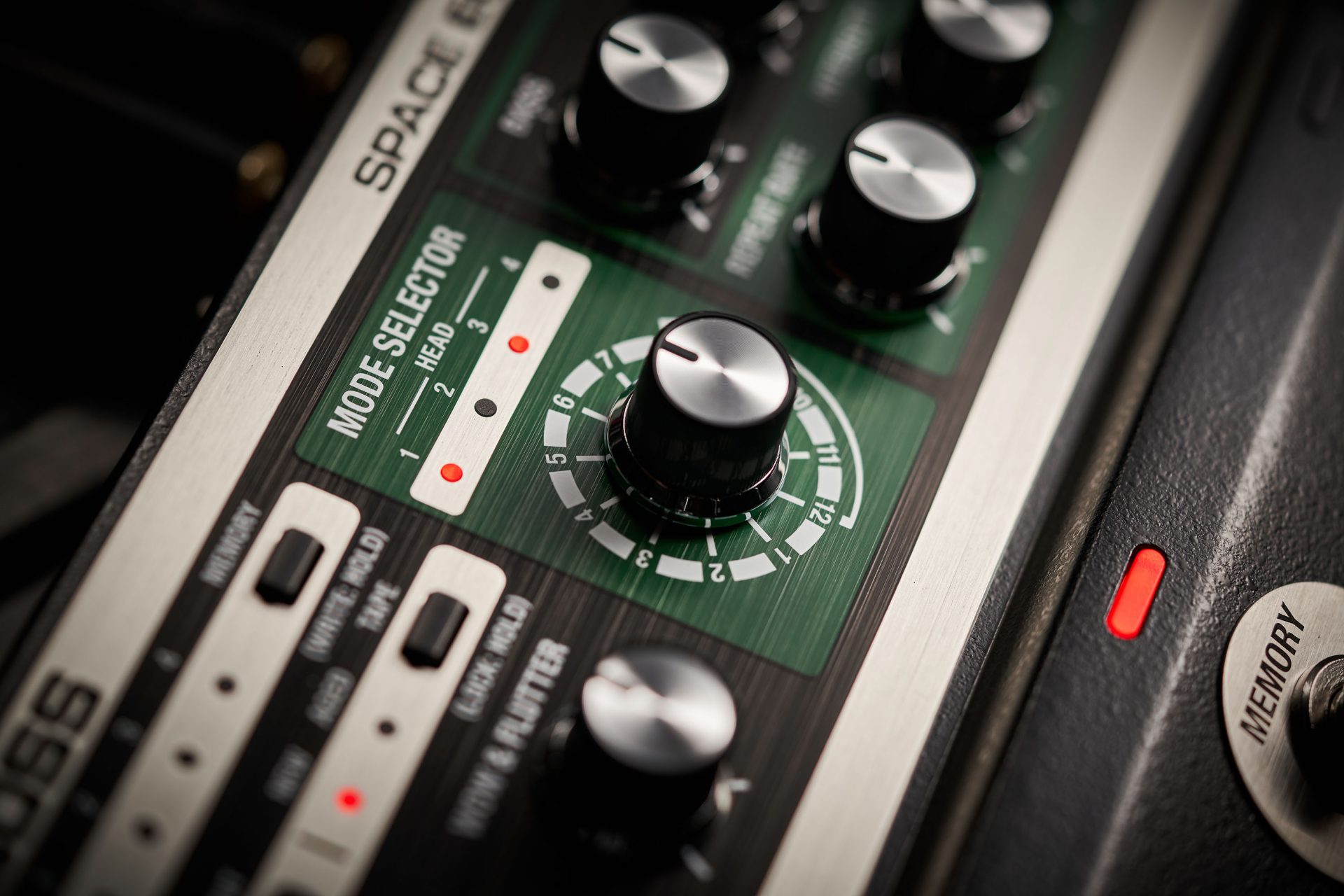 BOSS RE-202 SPACE ECHO | XMusic