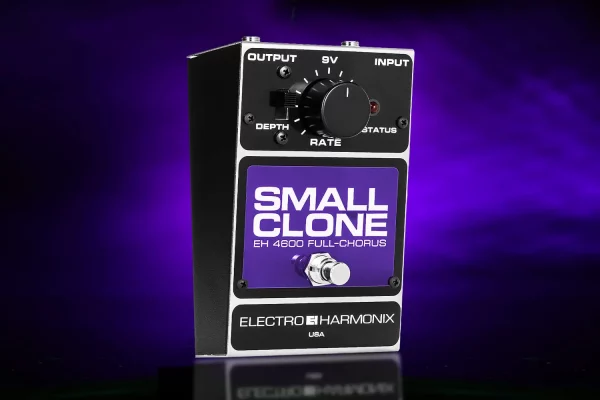 ELECTRO HARMONIX SMALL CLONE ANALOG CHORUS